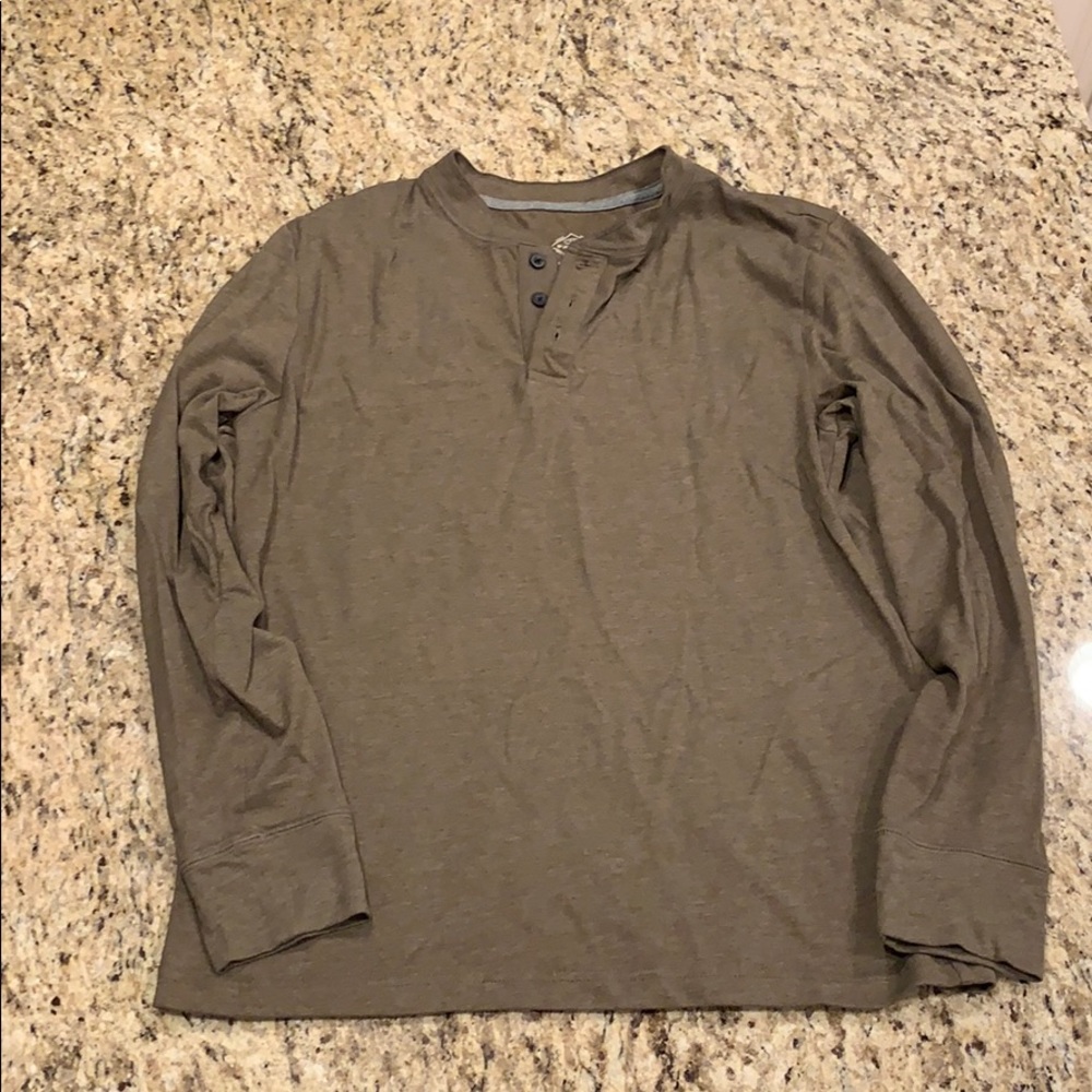 Men’s medium St. John bay